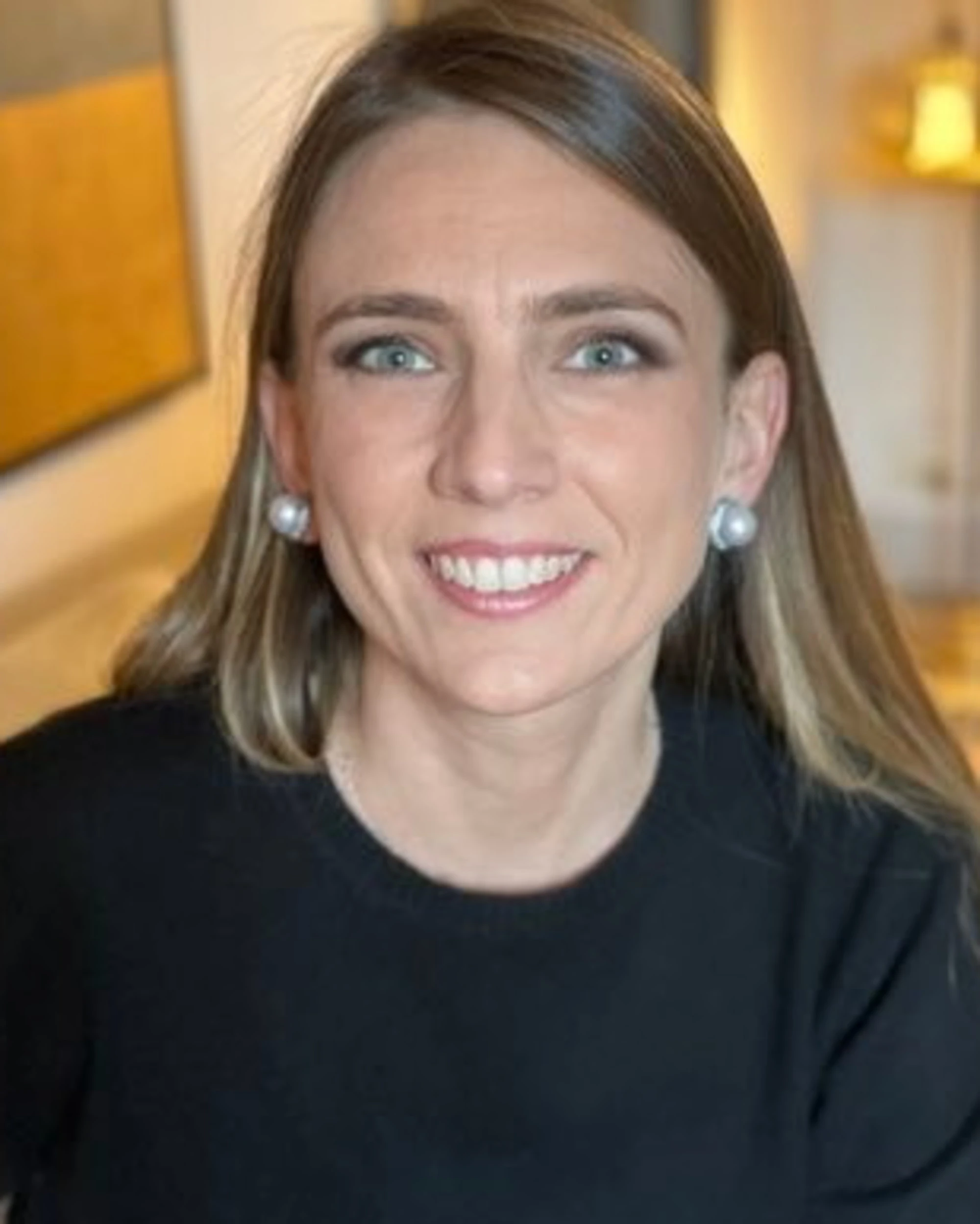 Lavinia Orefici, il ritratto dell'esperta internazionale di famiglie reali
