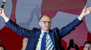 Enrico Letta, l&apos;ultima umiliazione: chi ha rifiutato di cantare per lui