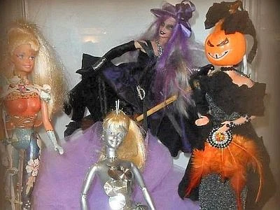 Anche Barbie veste 'eco', per lei abiti riciclati firmati T-riciclo