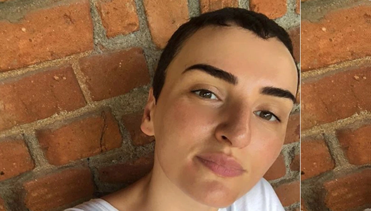 Arisa, la strana confessione a Detto Fatto: "Taglio i capelli perché al ristorante puzzano troppo"