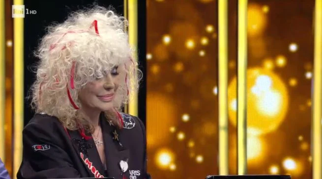Ora o mai più, Donatella Rettore e la gaffe in diretta. Enrico Ruggeri muto, poi lontano dalle telecamere...