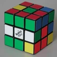 Tutti pazzi per il cubo di Rubik