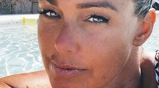 Sonia Bruganelli, "sono già in finale": zero modestia e terremoto sexy, la foto con cui spazza via le rivali