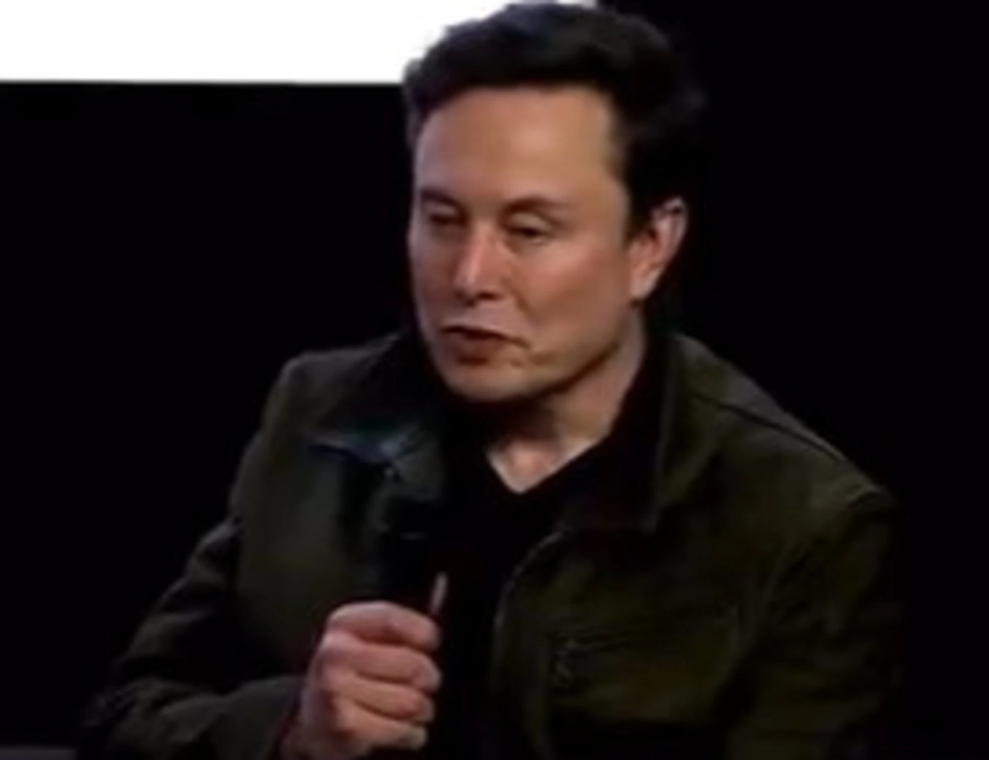 &quot;Cos'ha risolto Grok&quot;: Musk sconvolge il mondo