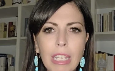 Floridia mente due volte. Non può restare al suo posto