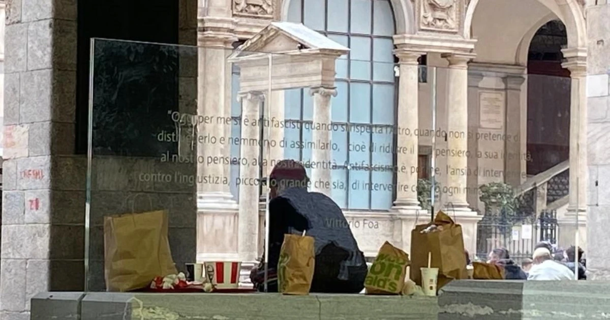 Beppe Sala, l'attacco dell'Anpi: "Troppi bivacchi in centro". La leghista Silvia Sardone: "Sinistra al capolinea"