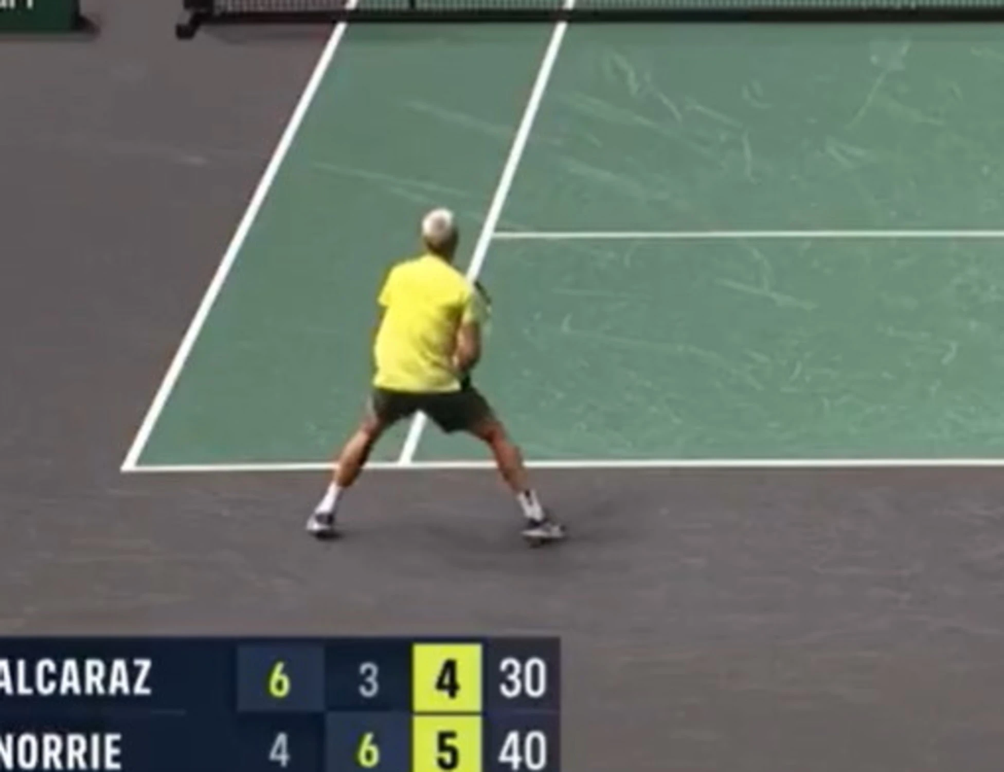 Alcaraz in confusione totale, cosa gli ripetono dal suo angolo