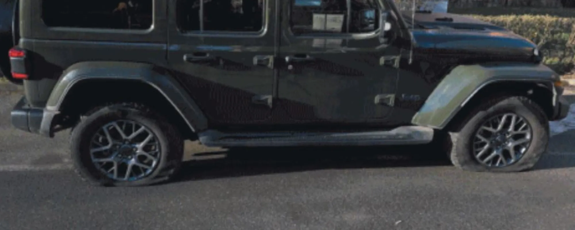 Il "serial killer" delle auto fa tremare Milano: come agisce