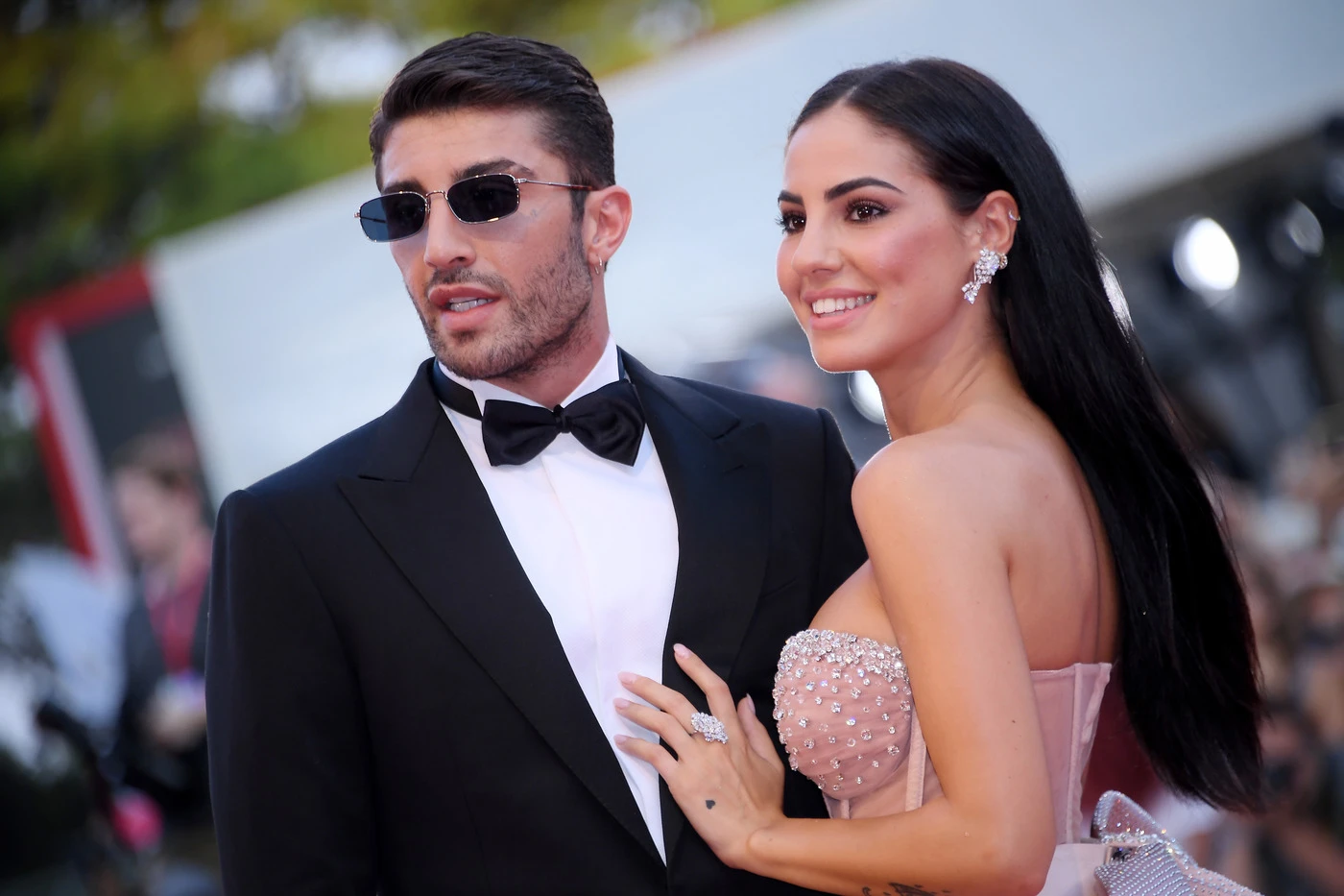 Andrea Iannone, stop alle foto col fisico scolpito: così gli scatti con la De Lellis lo hanno fregato?