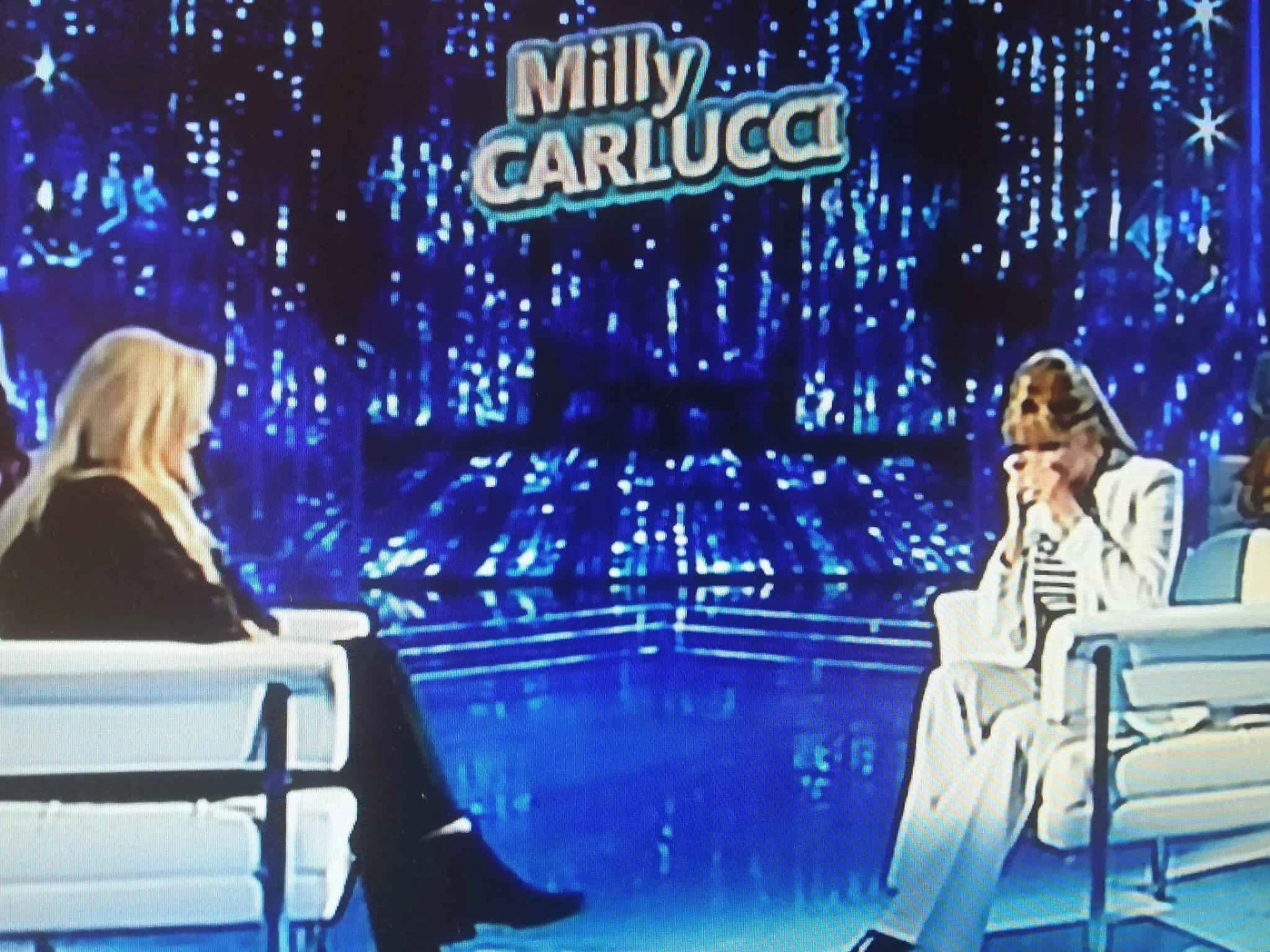 Domenica In, la proposta-choc di Milly Carlucci a Mara Venier: impensabile reazione della conduttrice