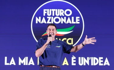 Vannacci all'assemblea di Futuro nazionale: "Siamo la feccia, orgogliosi di esserlo"