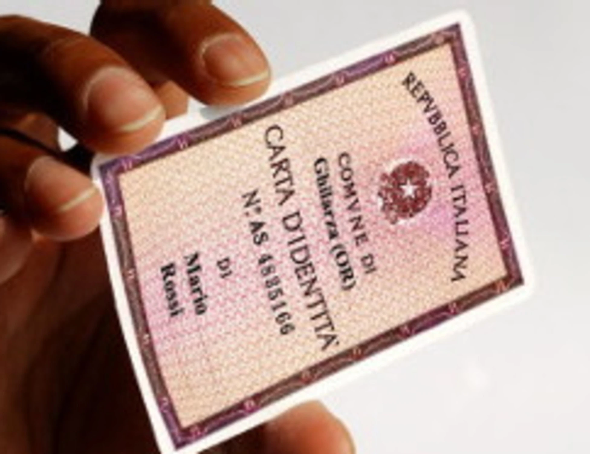 Carta d'identità, 5 milioni non più valide: ecco quali e da quando