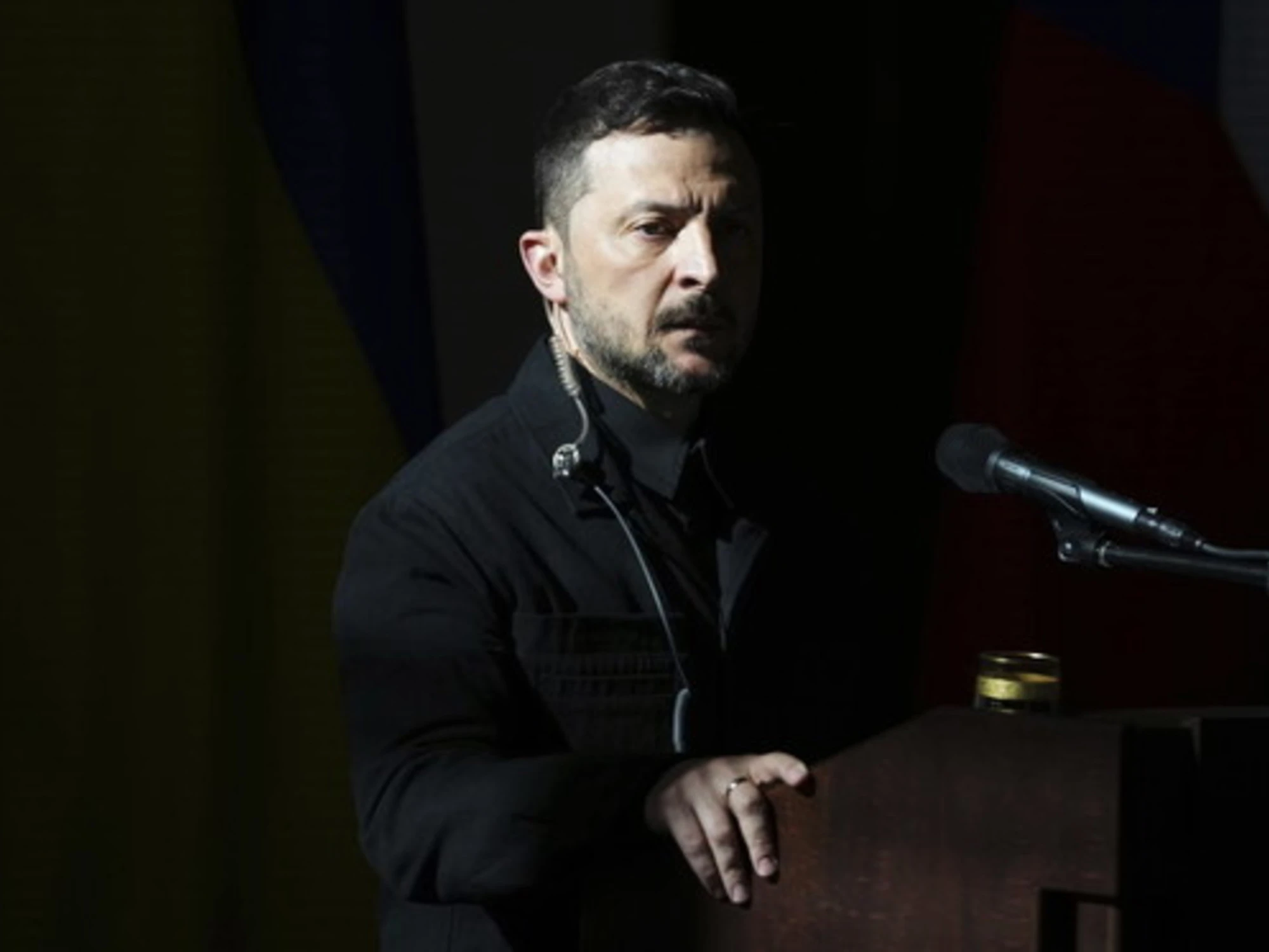 Zelensky:"Pronti a incontrare Mosca": svolta clamorosa. E Trump esulta