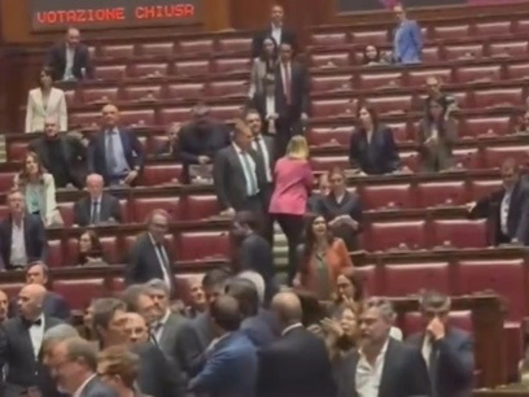 Dl Sicurezza, FdI contro la sinistra: "Sempre dalla parte sbagliata, totale inadeguatezza"