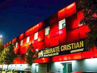 Greenpeace, 85 eventi nel mondo per chiedere la liberazione degli attivisti