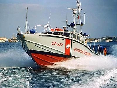 Palermo, escono in barca per una battuta di pesca: un morto e due dispersi