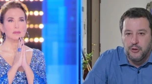 Live-Non è la d'Urso, Matteo Salvini contro Lucia Azzolina: "Ha pensato ai banchi e non ad assumere gli insegnanti precari”