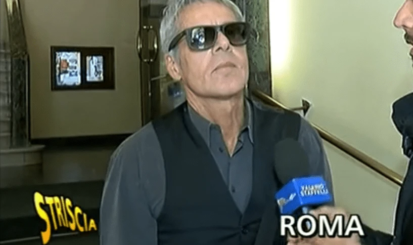 Striscia la Notizia, scoperta-choc su Claudio Baglioni: "Sanremo 2019, obbrobrio giuridico nel contratto"