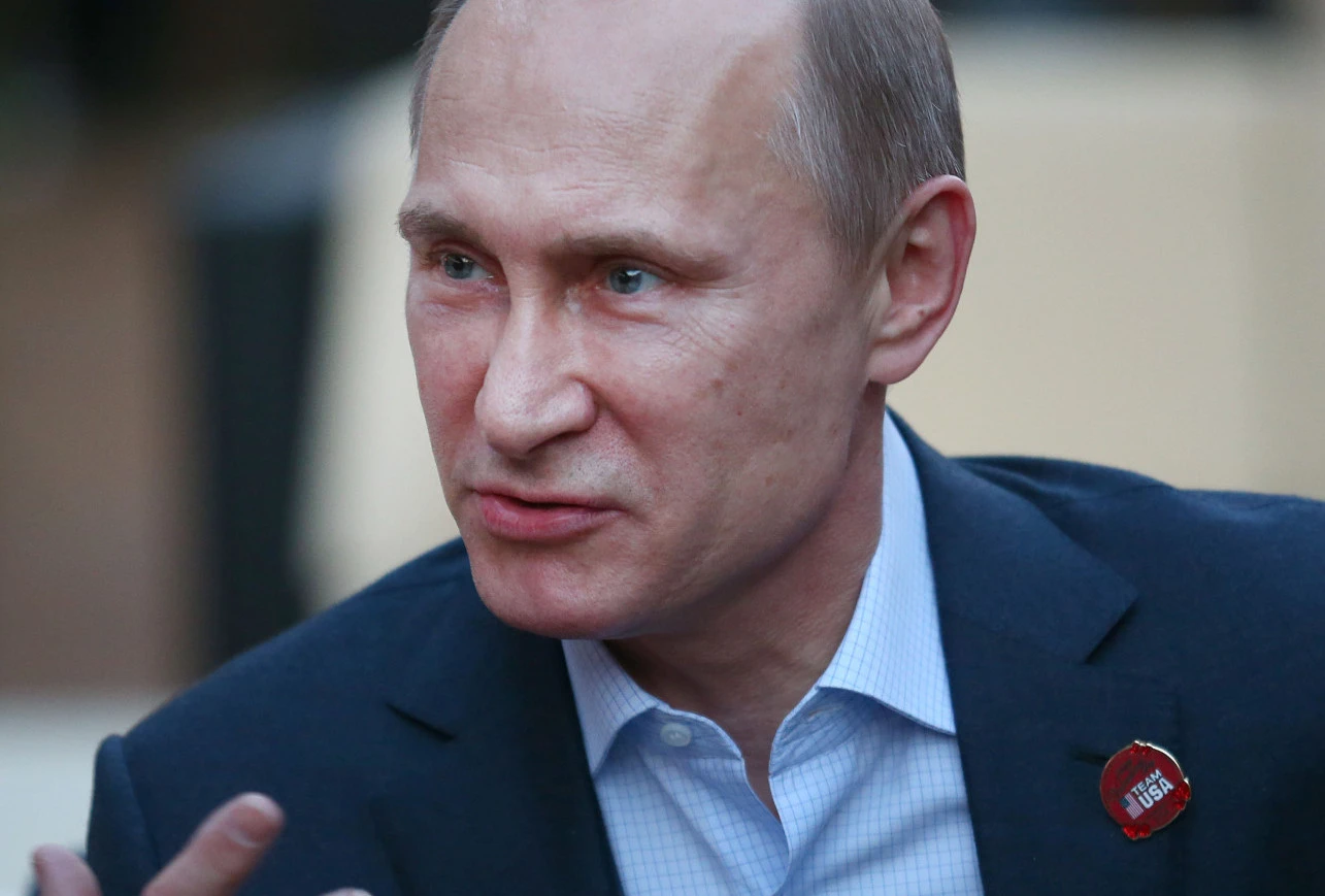 Siria, Vladimir Putin incassa il via libera del Parlamento per la missione di guerra: i punti cardine