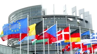 Coronavirus, prima vittima al Parlamento europeo: è un collaboratore italiano