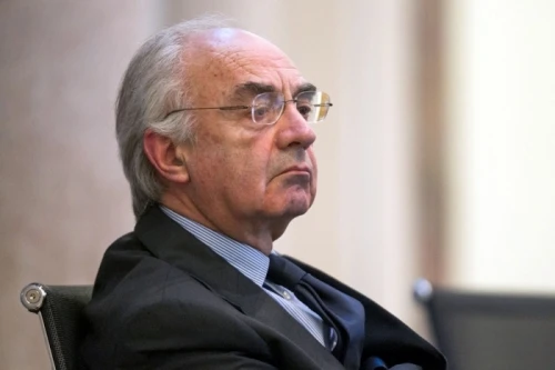 Perquisita la casa di Gotti TedeschiMa non c&apos;entrano i veleni vaticani