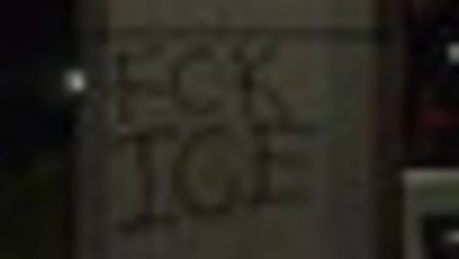 Usa, scritte anti-ICE e un migrante ferito ad Austin, in Texas
