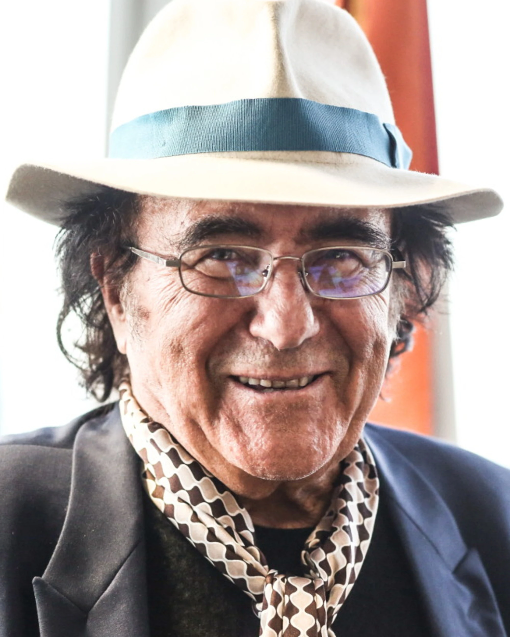 Dazi, Al Bano porta a scuola Schlein: "Bene Giorgia Meloni"