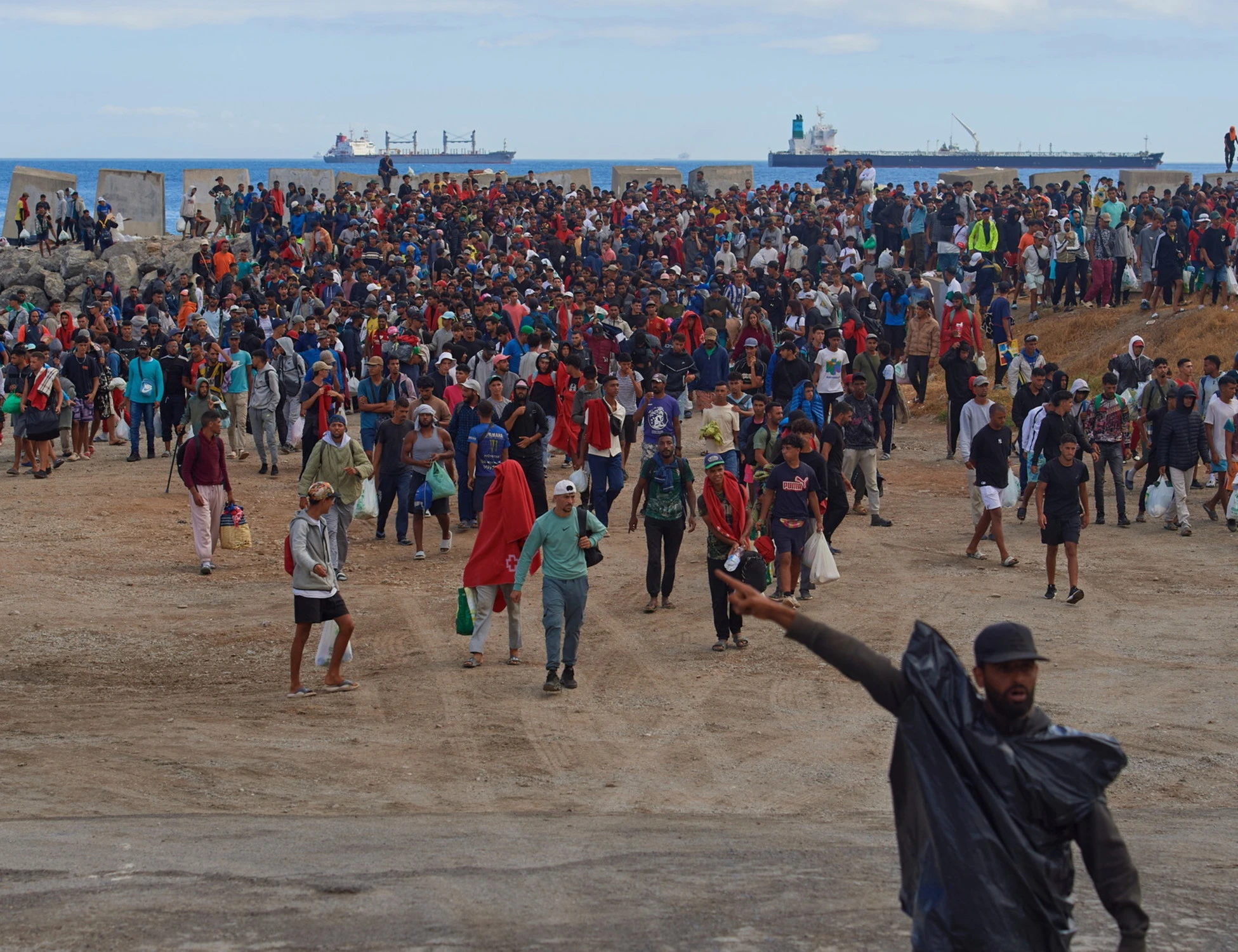 Ceuta, sgominate due organizzazioni dedite a traffico illecito di migranti verso la Spagna