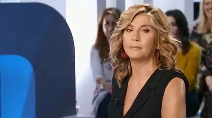 Myrta Merlino dà del "para..." a Matteo Renzi a L'aria che tira: "Sa come direbbero a Roma?"