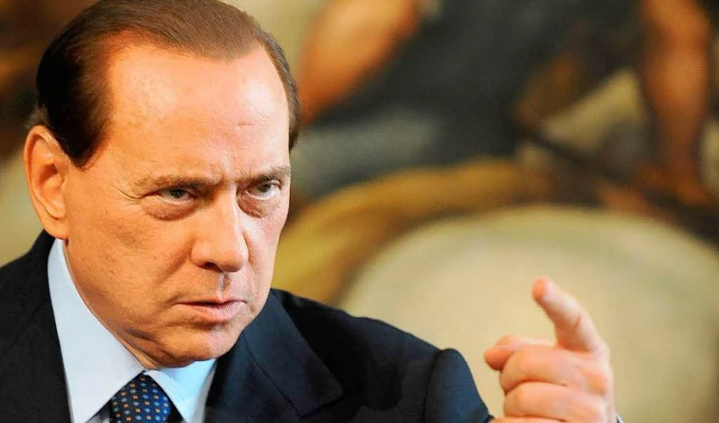 Pdl, Berlusconi ai suoi: &quot;Basta polemiche sui giornali&quot;