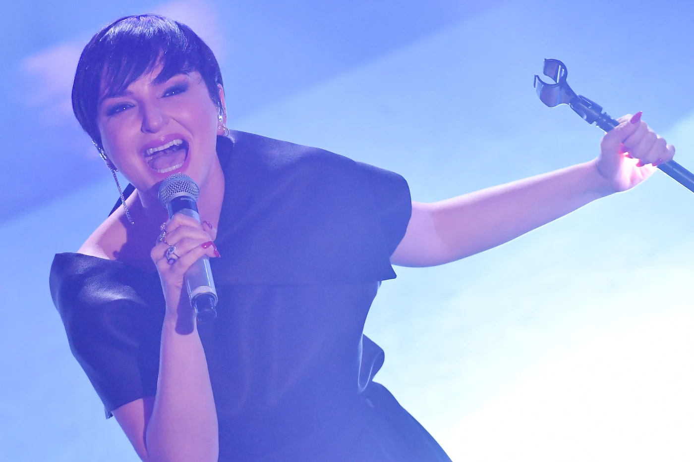 Sanremo 2019, la confessione radicale di Arisa: "Non lo farò mai più". E confessa: "Stavo per svenire"