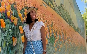 Caterina Balivo vola in California. Il dettaglio della foto: "Che cafonata pazzesca"