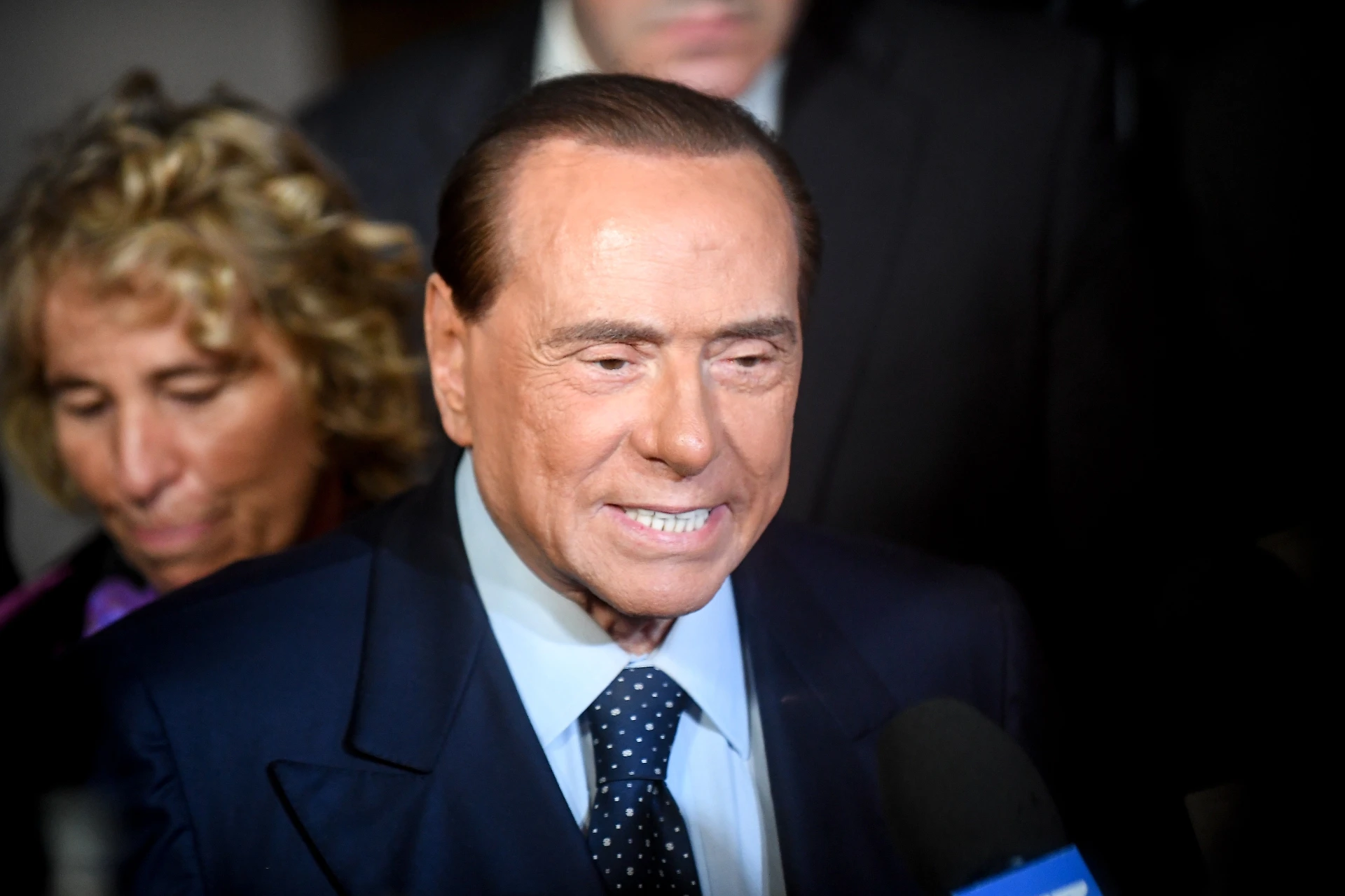 Silvio Berlusconi, la profezia sul crollo del governo Lega-M5s: "Non sono più in grado di proseguire"
