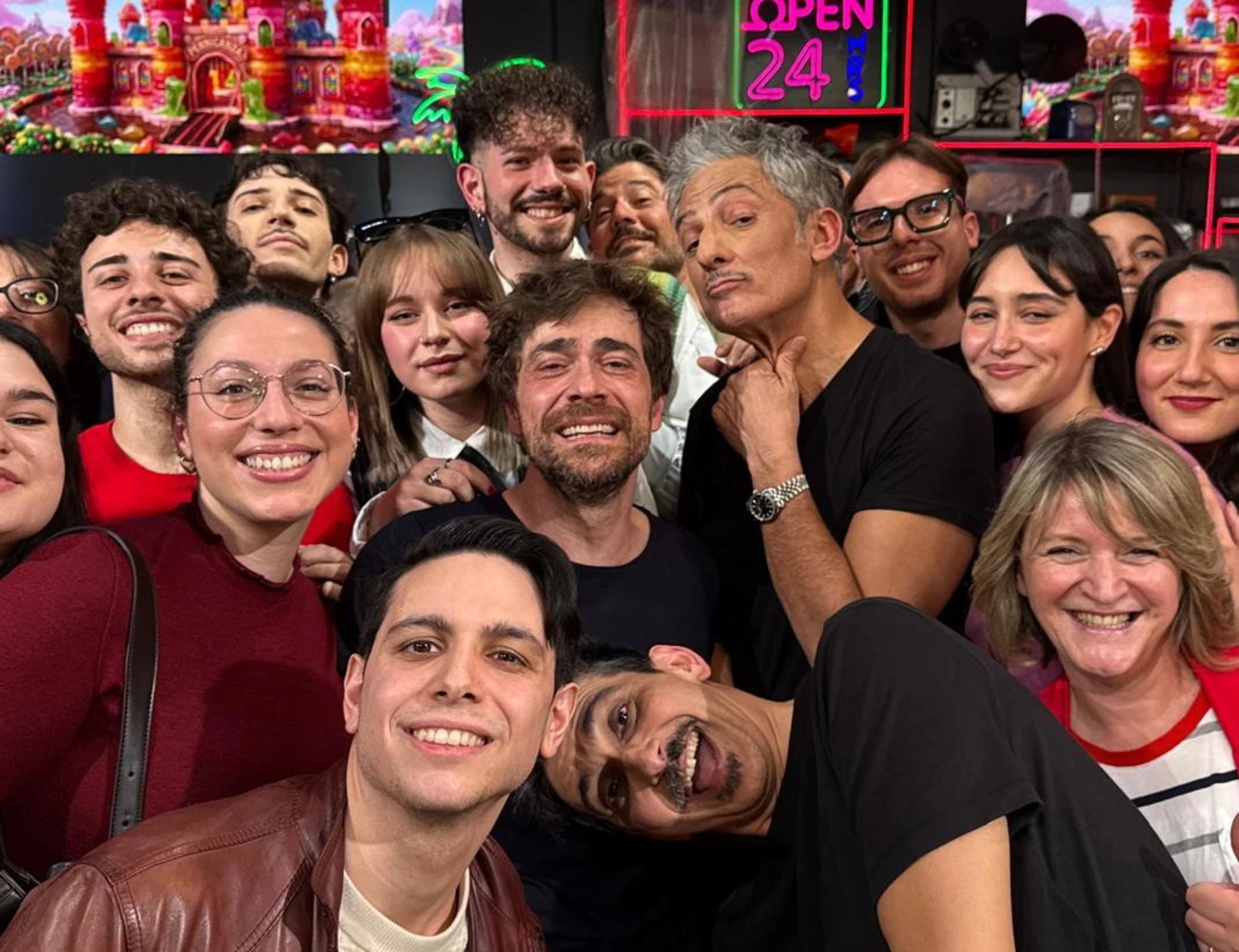 La Pennicanza, il siluro di Fiorello sul caso Sal Da Vinci: "Partono le querele"