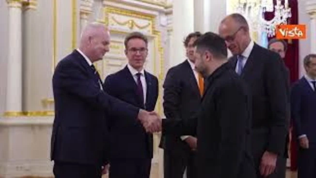Merz in visita a Kiev, l'incontro con il Presidente ucraino Zelensky