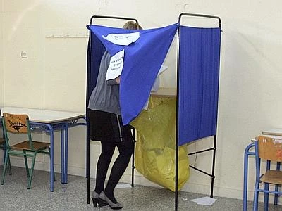 Grecia, al voto 10 mln di persone Paesi della Ue con il fiato sospeso