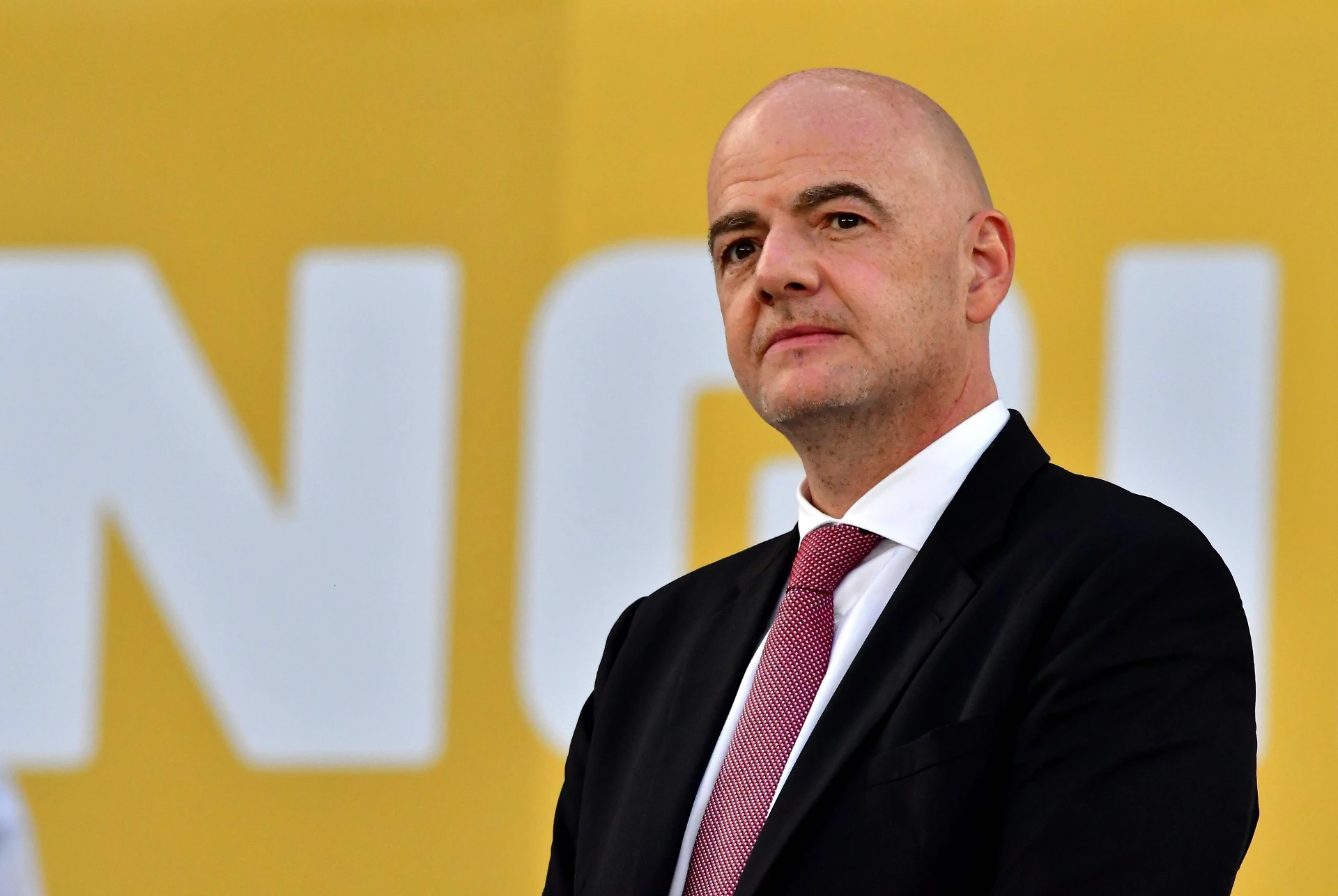 Mondiali 2022, spunta la mega-tangente per darli al Qatar: terremoto nella Fifa