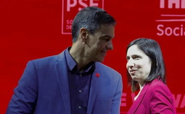 Pd, fango in Europa sull'Italia: retroscena, dietro c'è la mano di Sanchez