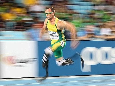 Pistorius a Londra 2012, primo atleta paralimpico a gareggiare in un'Olimpiade
