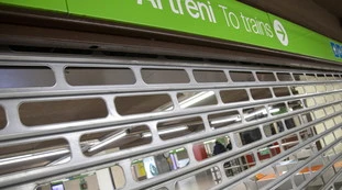 Sciopero, Italia paralizzata dai sindacati: "Tutto fermo", la data da cerchiare in rosso