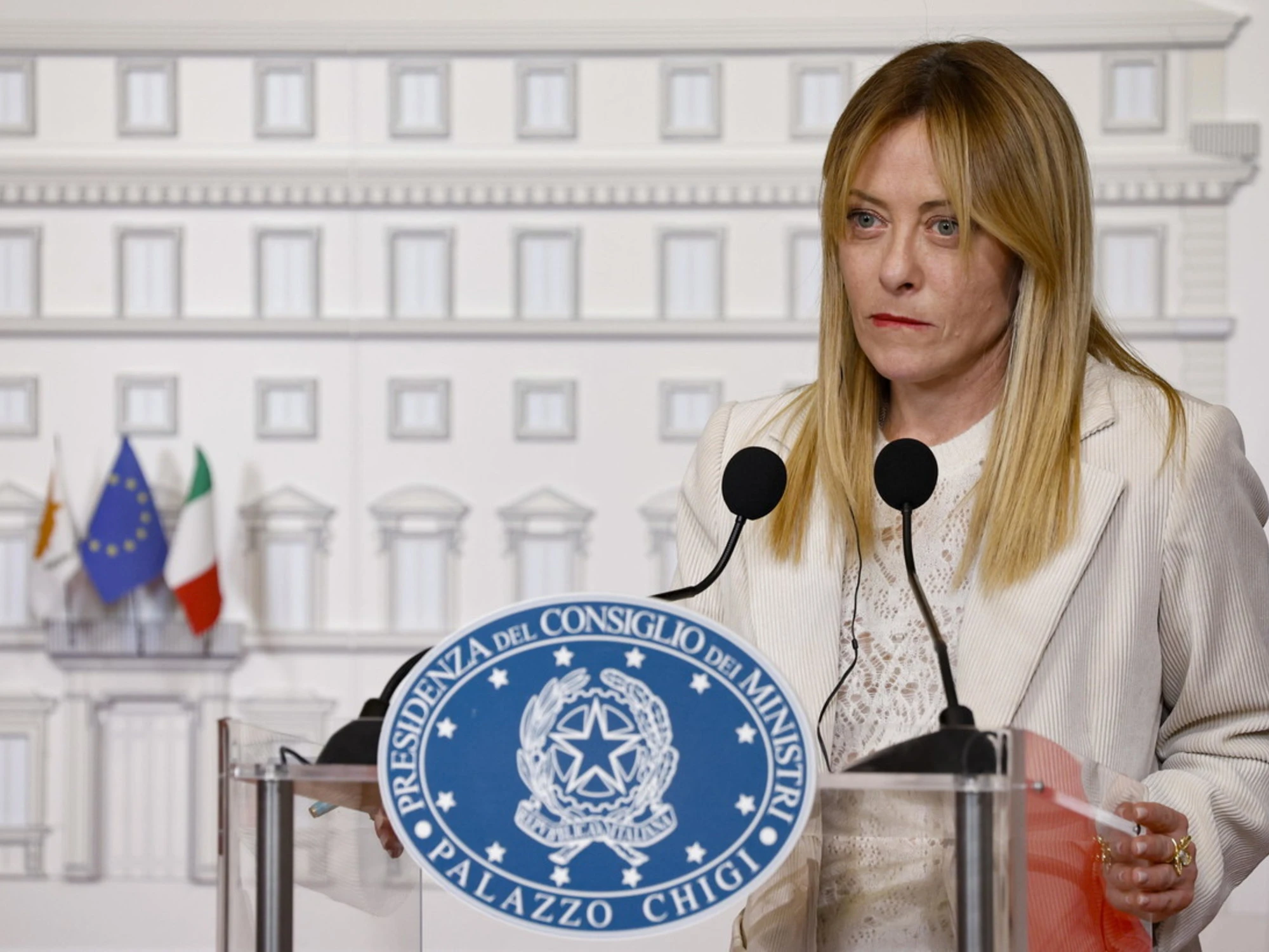 Giorgia Meloni, il Financial Times: "Idea geniale sull'energia"