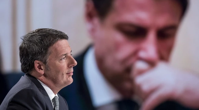 Matteo Renzi e Giuseppe Conte, mossa in extremis del Pd: faccia a faccia tra leader per evitare la crisi