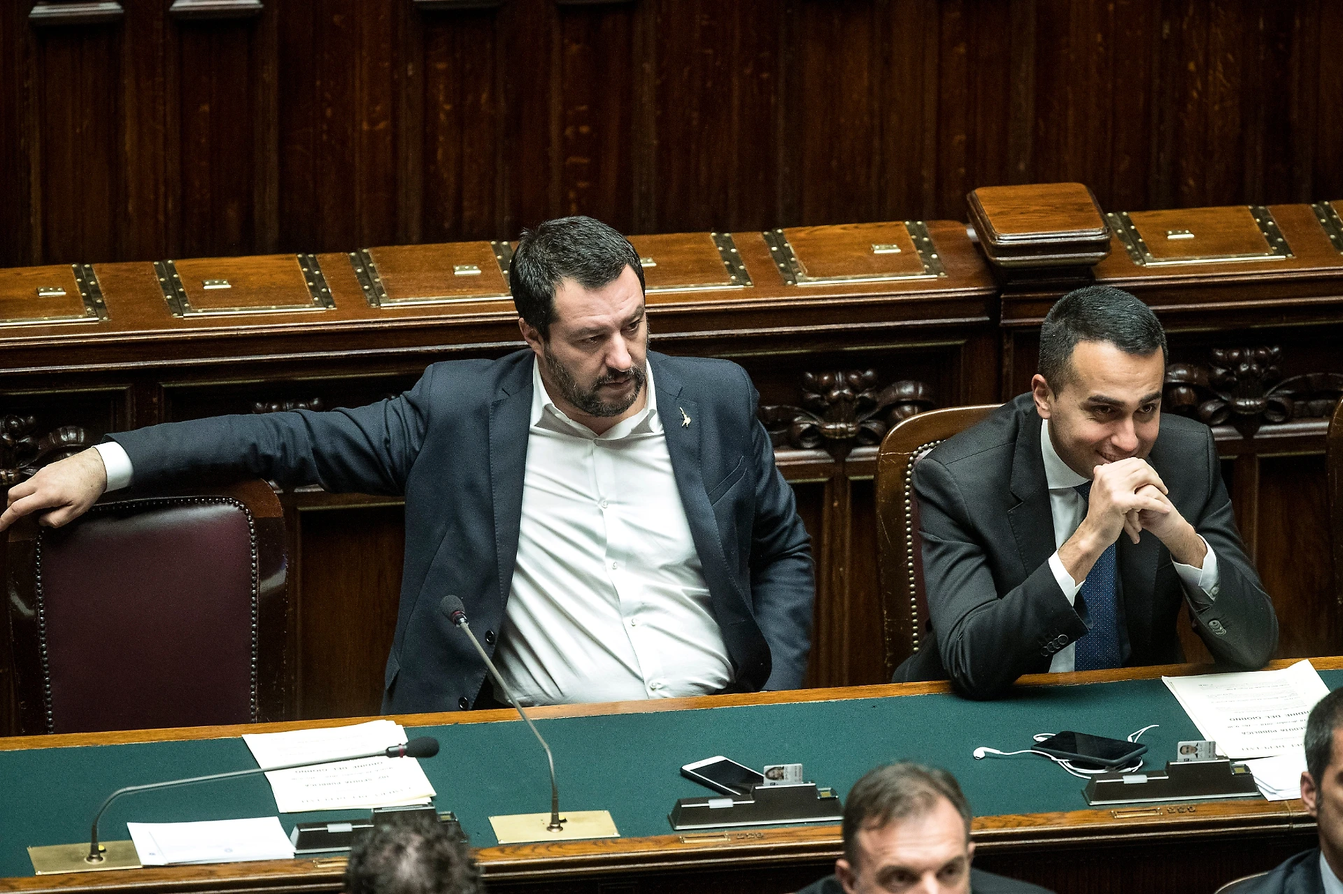 Governo, giallo su reddito di cittadinanza e quota 100: perché c'è ancora da aspettare