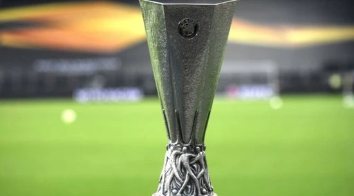 Europa League, la Roma pesca dal sorteggio dei quarti l'Ajax: ecco tutti gli altri accoppiamenti