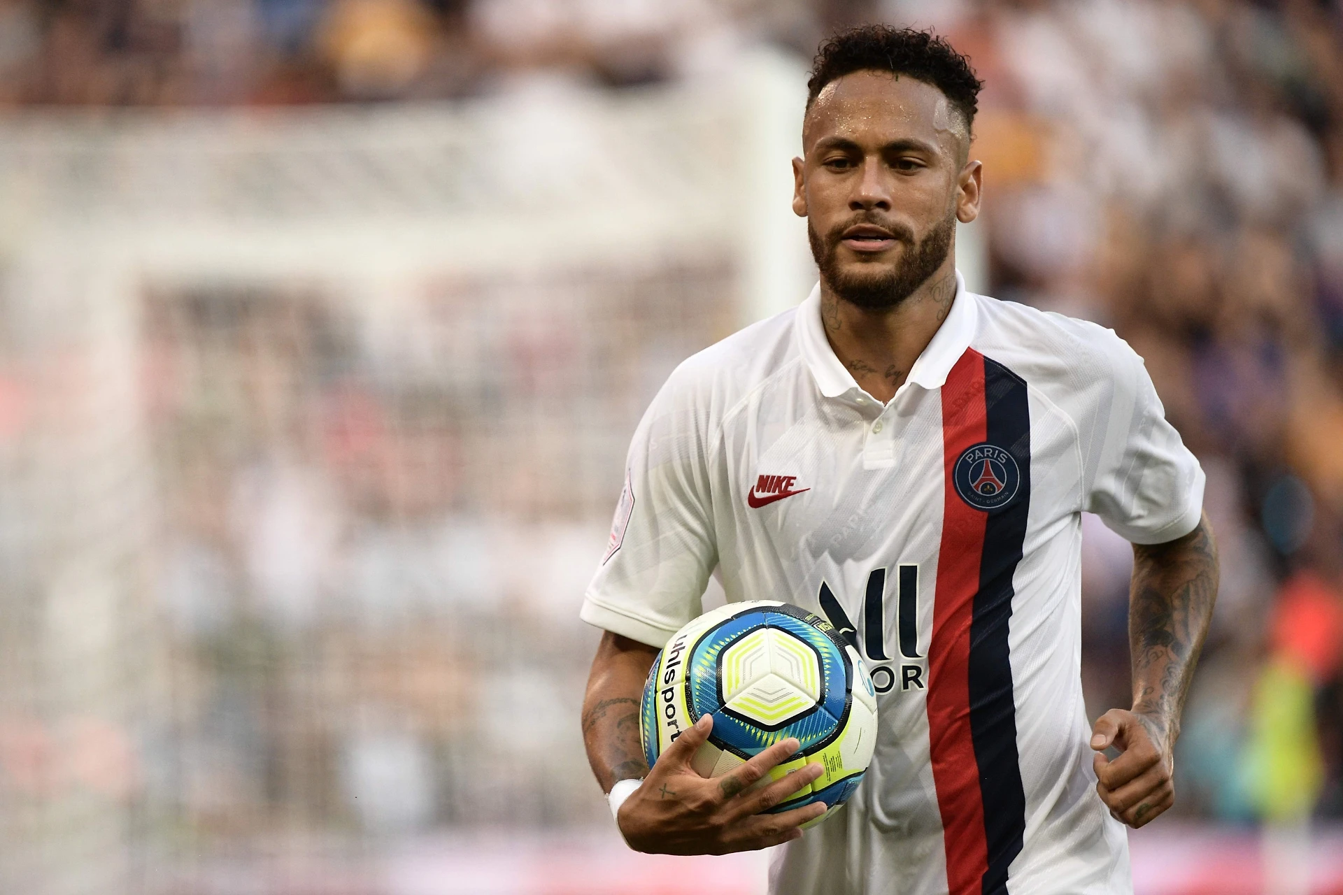 Neymar, squalifica ridotta: torna col Bruges. Il Psg sorride: in Europa solo due partite senza il brasiliano