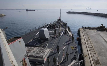 Iran, la diretta. Arriva il ministro della difesa britannico, scatta l'allarme a Cipro: cosa sta succedendo 