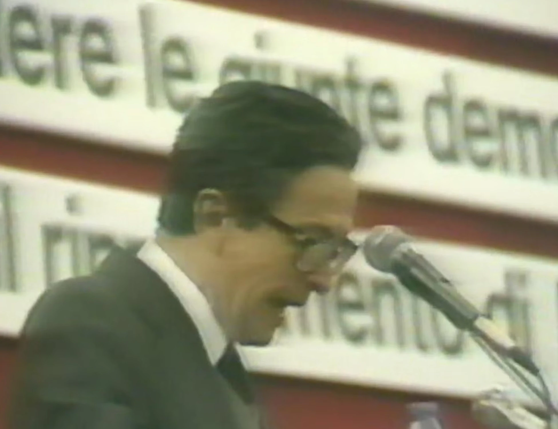 Il Tg1 ricorda Berlinguer e il Pd si copre di ridicolo: "TeleMeloni!"