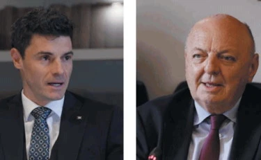 https://media.liberoquotidiano.it/BROsJi2fJz5XKybCThPvhm_sbavq2FuFN_igjaSl4e4/width:800/quality:90/aW1hZ2VzLzIwMjUvMDkvMTEvMTI0NTA1MjQ5LTliZmY4NTdhLWI2ZDItNGU1MS1iNjIxLTgwMWQyNjFmZGVkNi5qcGc.webp
