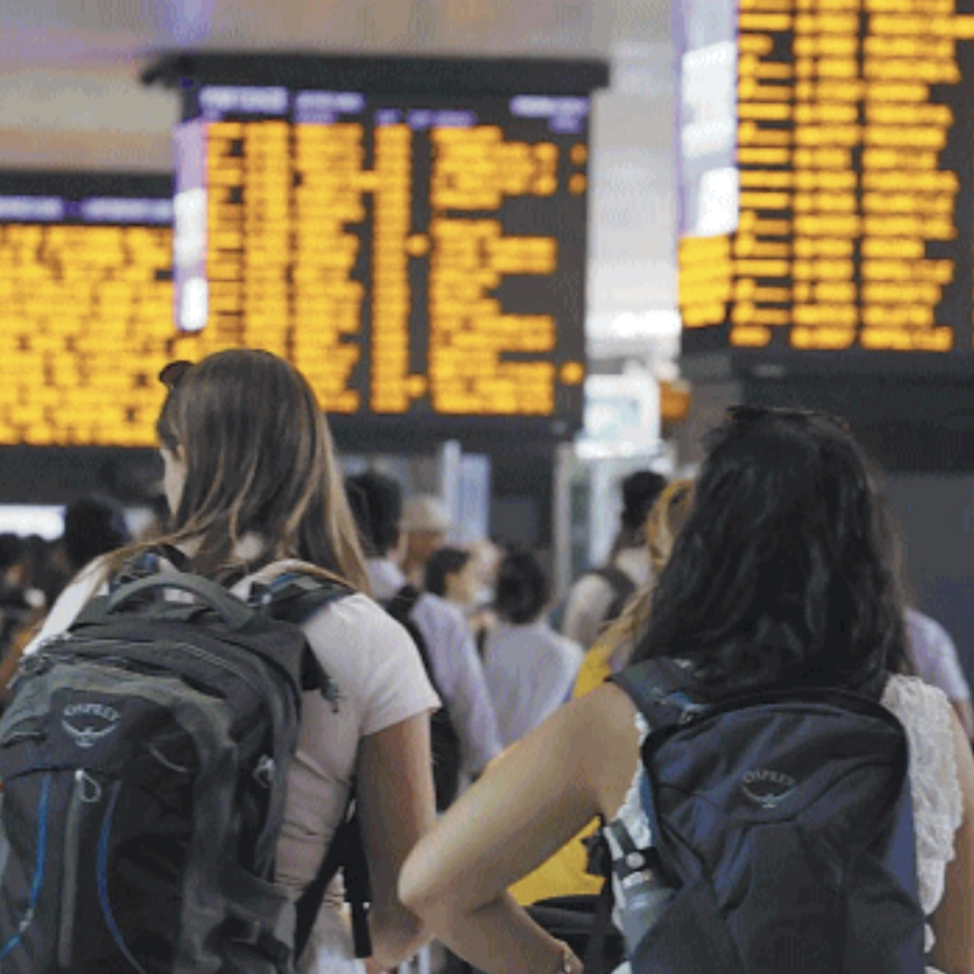 Se i sindacati bloccano l'Italia contro l'aumento ai ferrovieri