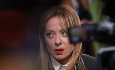 Giorgia Meloni, lo sfogo nel suo studio privato: "Ora che non serve più..."
